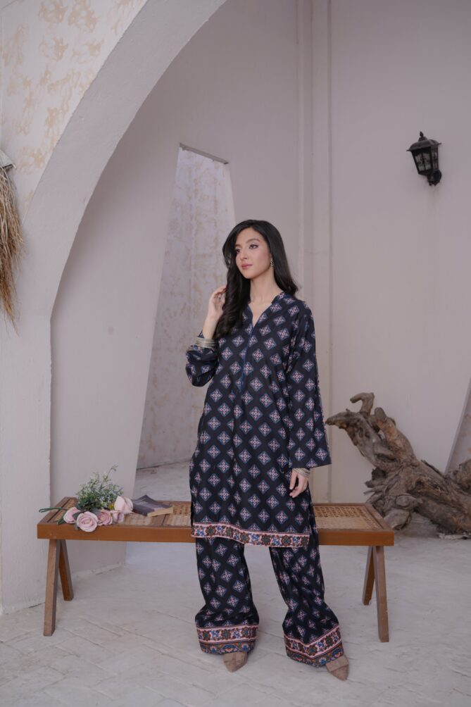 2-Piece Stitched Lawn Suit – Ban Neck Kurti & Farshi Shalwar