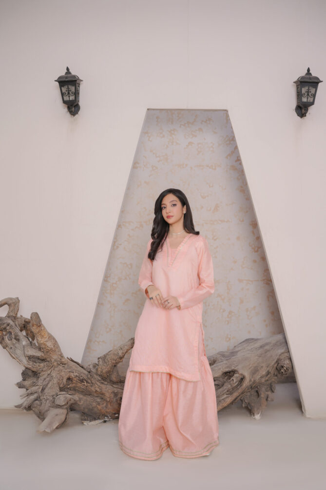 2-Piece Stitched Suit – V-Neck Kurta & Gharara with Lace Detailing